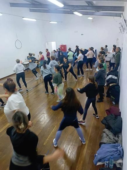 "CASA CHEIA" - Primeira Aula de FITNESS