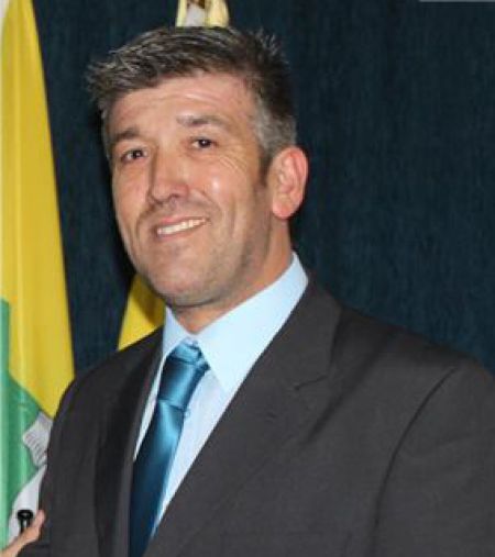 Ant&oacute;nio Medeiros